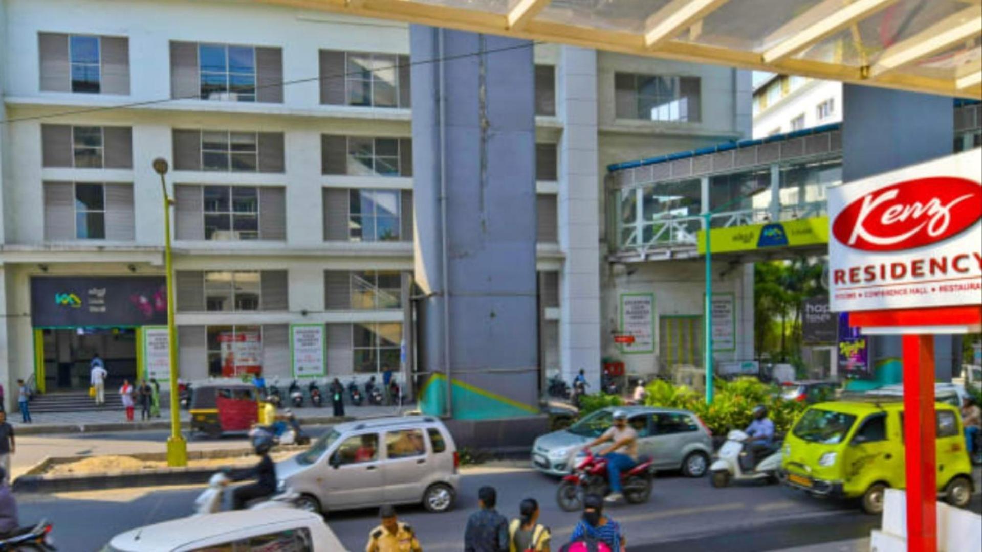 מלון Kochi Kenz Residency מראה חיצוני תמונה