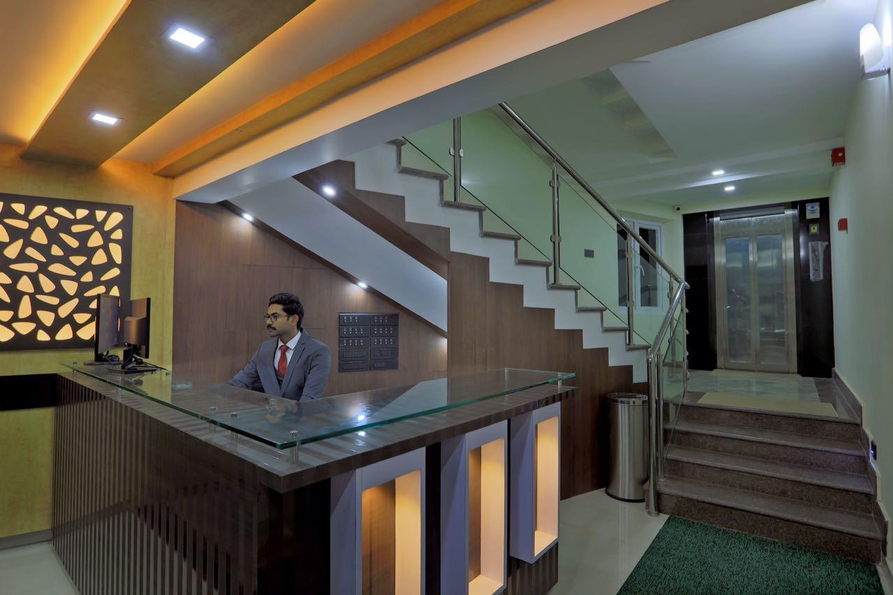 מלון Kochi Kenz Residency מראה חיצוני תמונה