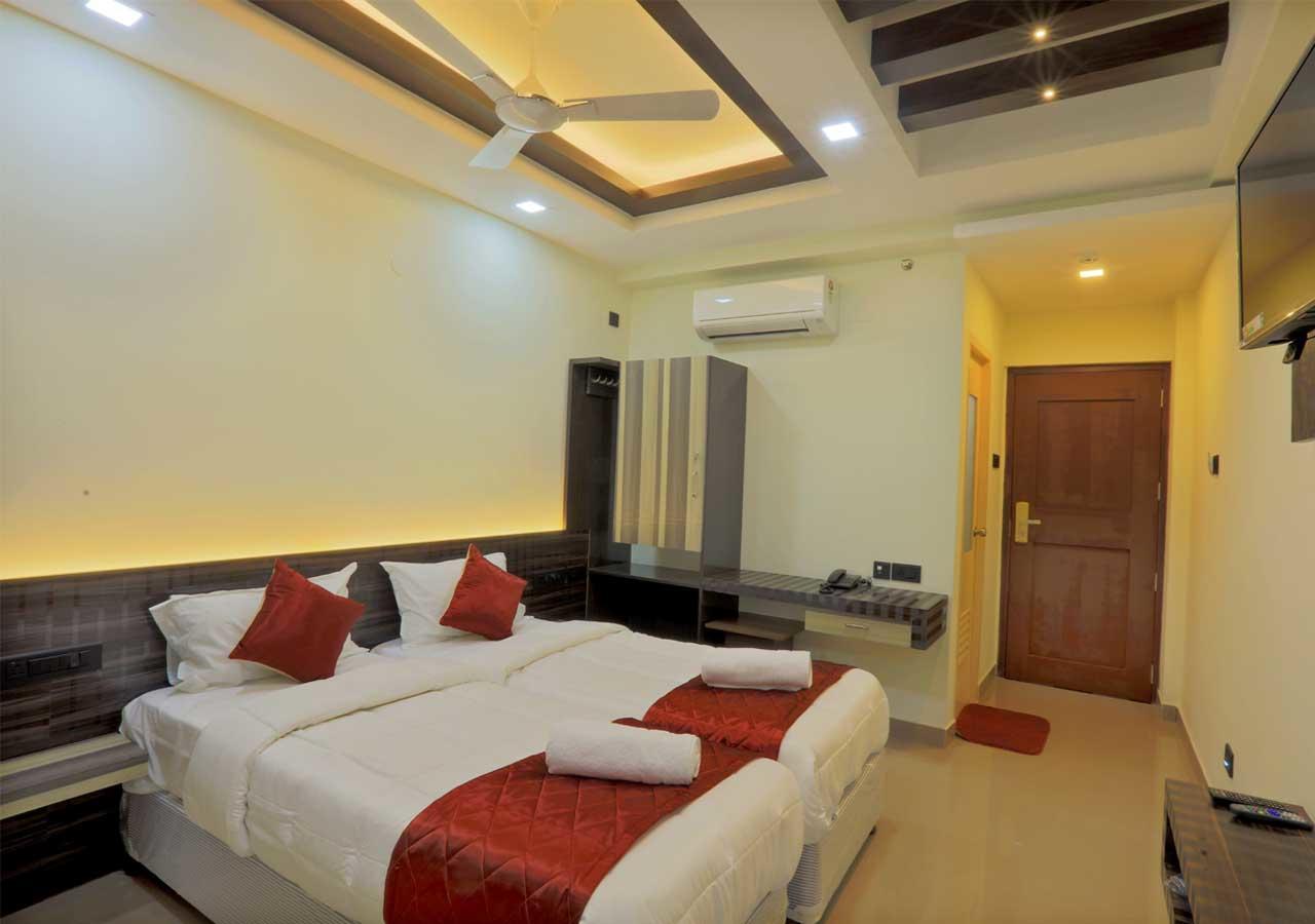 מלון Kochi Kenz Residency מראה חיצוני תמונה